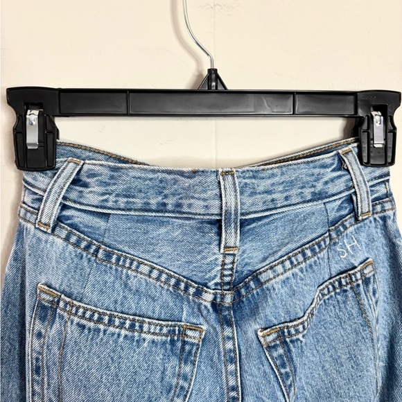 Still Here light wash straight leg high rise denim size 23 - Picture 4 of 8